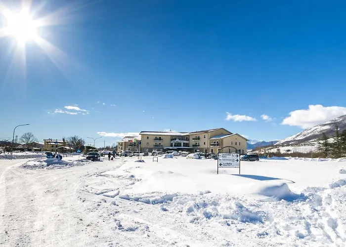 Sport Village Hotel & Spa